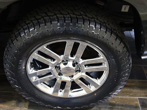 Used 2023 Toyota Tacoma SR image 36