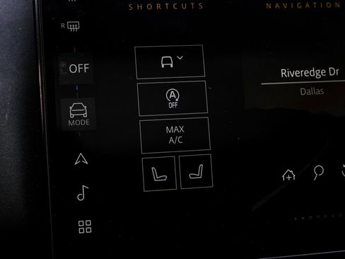 Used 2024 Land Rover Range Rover Velar Dynamic SE image 33