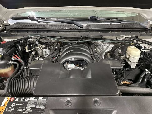 Used 2017 Chevrolet Silverado 1500 LT w/ All Star Edition AWD/4WD image 24