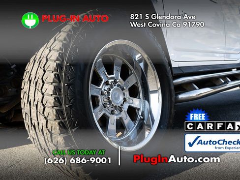 Used 2004 HUMMER H2 w/ Preferred Equipment Group image 5