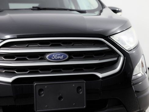 Used 2018 Ford EcoSport SE image 4