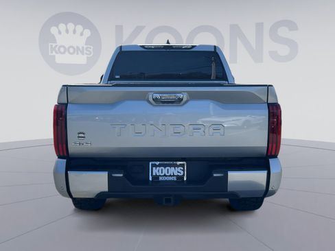 Used 2023 Toyota Tundra Limited AWD/4WD image 5