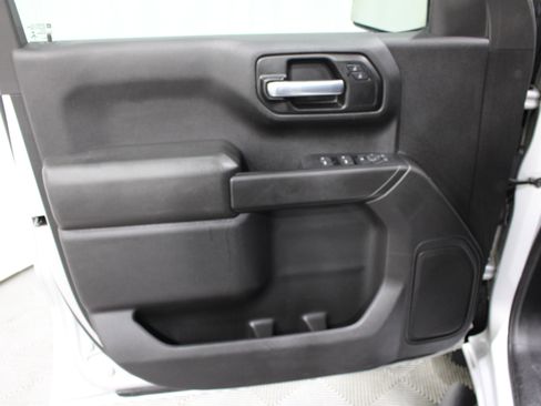 Used 2021 Chevrolet Silverado 1500 Custom AWD/4WD image 6