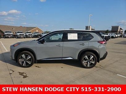 Used 2022 Nissan Rogue Platinum w/ Head-Up Display Package