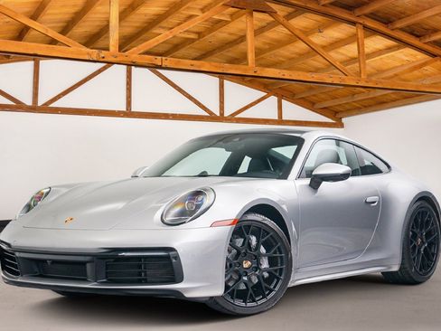 Used 2022 Porsche 911 Carrera image 1