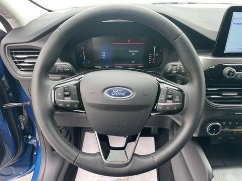 Used 2023 Ford Escape Active AWD/4WD image 25