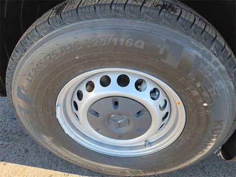 New 2026 Mercedes-Benz Sprinter 2500 image 23