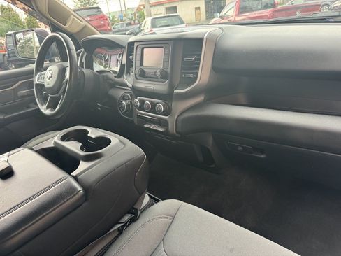 Used 2020 RAM 1500 Big Horn AWD/4WD image 12