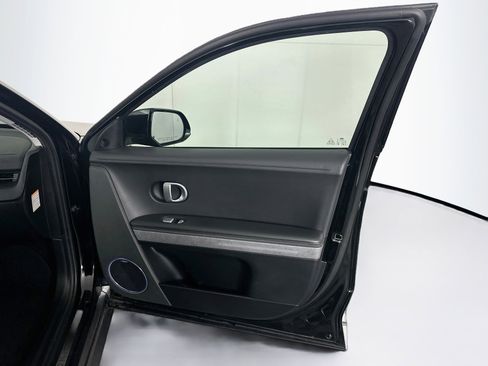 Used 2024 Hyundai Ioniq 5 Limited RWD image 32