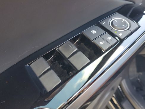 Used 2025 Lexus IS 350 F Sport w/ Accessory Package 2 image 19