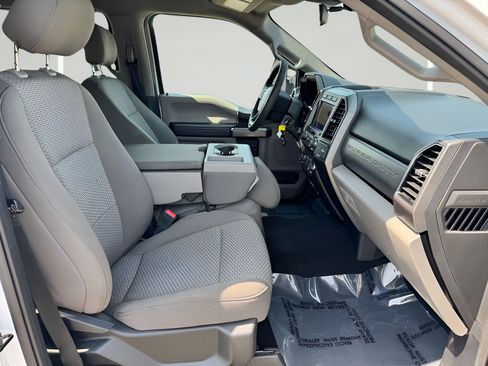 Used 2020 Ford F350 XLT AWD/4WD image 16