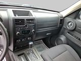 Used 2011 Dodge Nitro Heat w/ Popular Equipment Group image 6