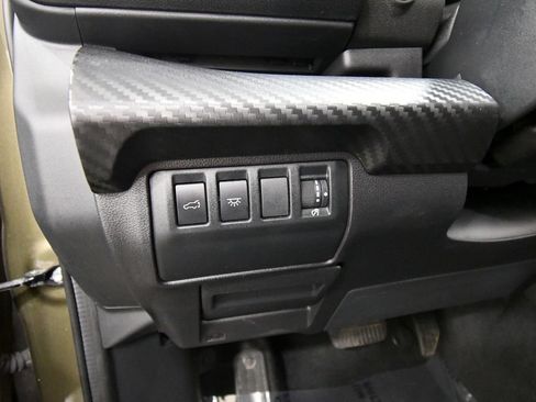 Used 2025 Subaru Ascent Premium AWD/4WD image 19