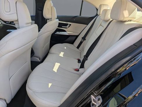 Used 2025 Mercedes-Benz E 350 E 350 image 16