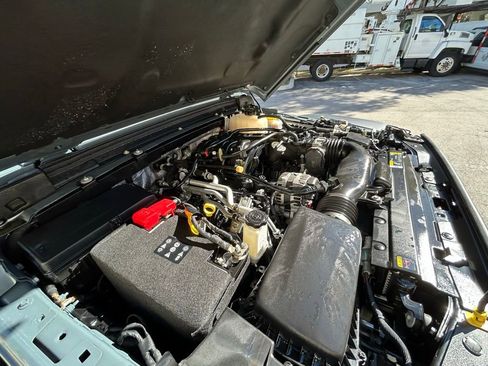 Used 2024 Jeep Wrangler Unlimited Rubicon image 31