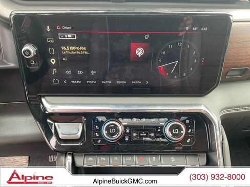 Used 2026 GMC Sierra 1500 Denali Ultimate AWD/4WD image 11