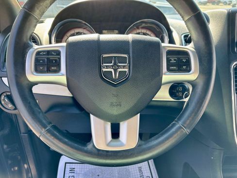 Used 2017 Dodge Grand Caravan GT FWD image 21