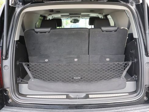 Used 2019 Chevrolet Tahoe Premier AWD/4WD image 17