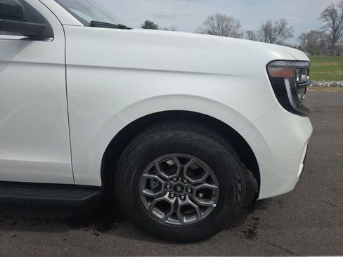 Used 2025 Ford Expedition Max Active image 4