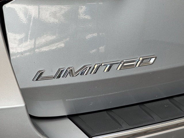 Certified 2024 Ford Explorer Limited w/ Limited Technology Package AWD/4WD image 32