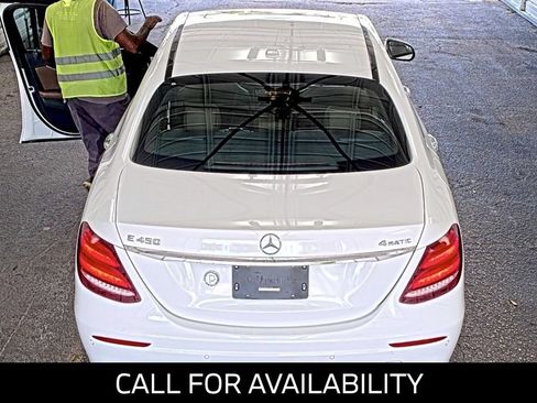 Used 2019 Mercedes-Benz E 450 4MATIC Sedan image 3