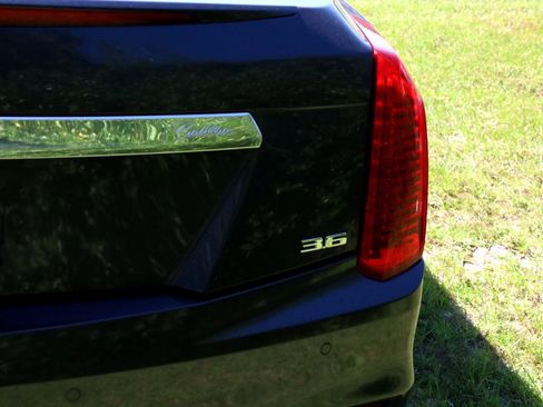 Used 2014 Cadillac CTS Luxury image 25