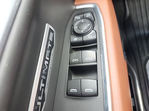 Used 2025 GMC Sierra 1500 Denali Ultimate AWD/4WD image 26