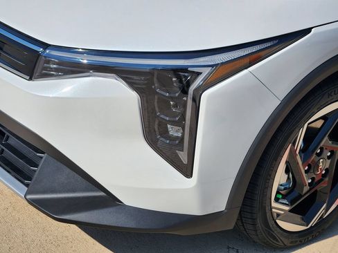 New 2026 Kia K4 EX FWD image 8
