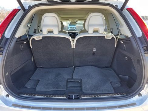 Certified 2024 Volvo XC90 T8 Ultimate image 35
