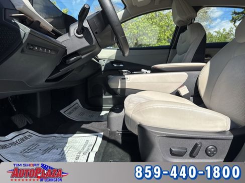 Used 2023 Nissan Ariya AWD image 51