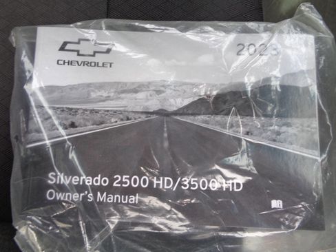 Used 2023 Chevrolet Silverado 2500 LT AWD/4WD image 50
