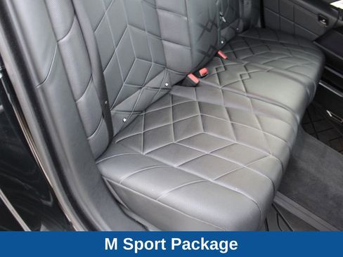 Used 2024 BMW i7 xDrive60 image 27