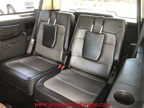 Used 2015 Ford Flex SEL w/ Equipment Group 202A FWD image 18