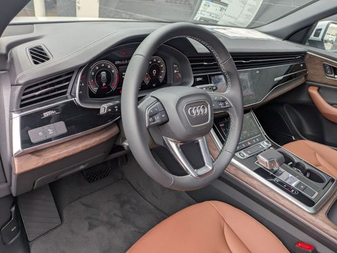 New 2026 Audi Q8 Premium image 9