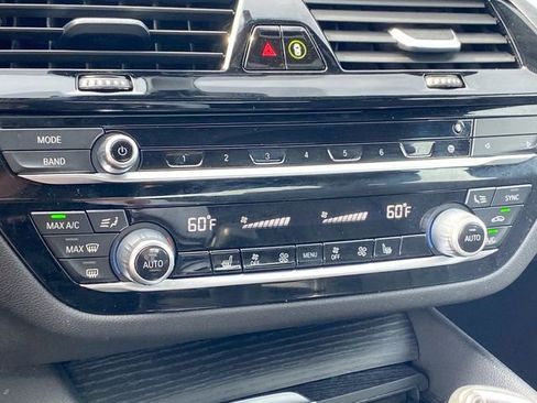 Used 2022 BMW 530i xDrive image 37