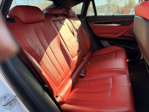 Used 2017 BMW X6 xDrive35i w/ M Sport Package image 15