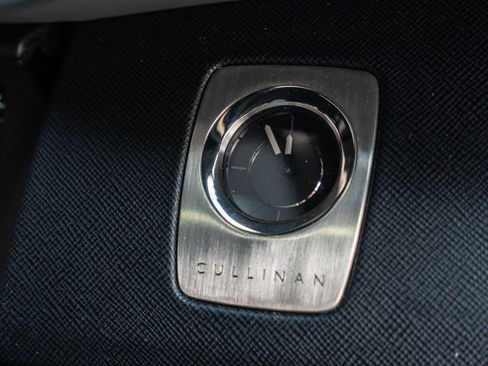 Certified 2024 Rolls-Royce Cullinan w/ Cullinan Package AWD/4WD image 14