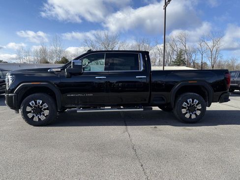 New 2026 GMC Sierra 2500 Denali image 8