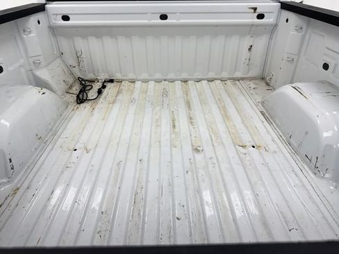 Used 2022 GMC Sierra 1500 SLT RWD image 37