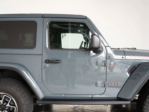 Used 2024 Jeep Wrangler Rubicon image 60