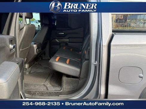 Used 2021 GMC Sierra 1500 AT4 w/ AT4 Premium Package image 7