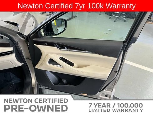 Used 2025 INFINITI QX60 Sensory w/ Vision Package AWD/4WD image 59