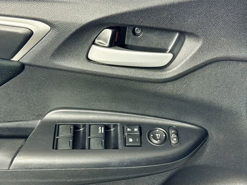 Used 2020 Honda Fit LX image 18