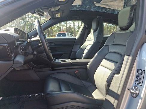 Used 2020 Porsche Taycan 4S image 14