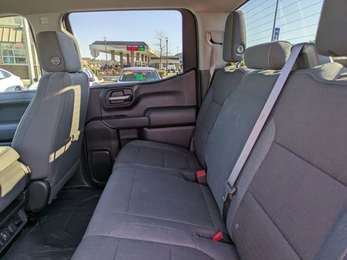 Used 2021 Chevrolet Silverado 1500 LT image 15