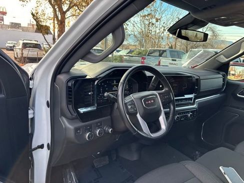 Certified 2022 GMC Sierra 1500 Elevation image 13