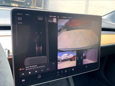 Used 2023 Tesla Model 3 Standard Range RWD image 25
