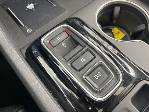 Used 2024 Honda Pilot Elite image 15