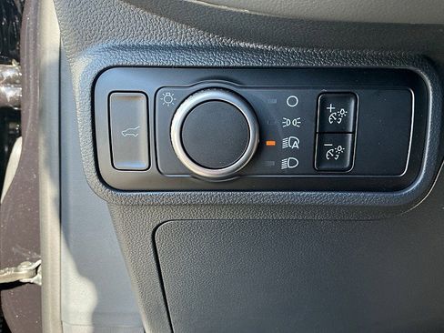 New 2026 Ford Explorer Active image 19