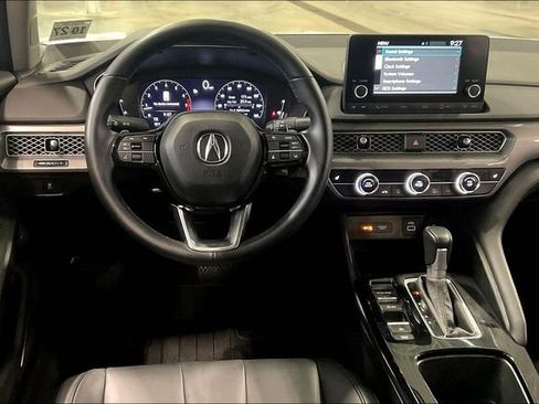 Used 2023 Acura Integra image 5